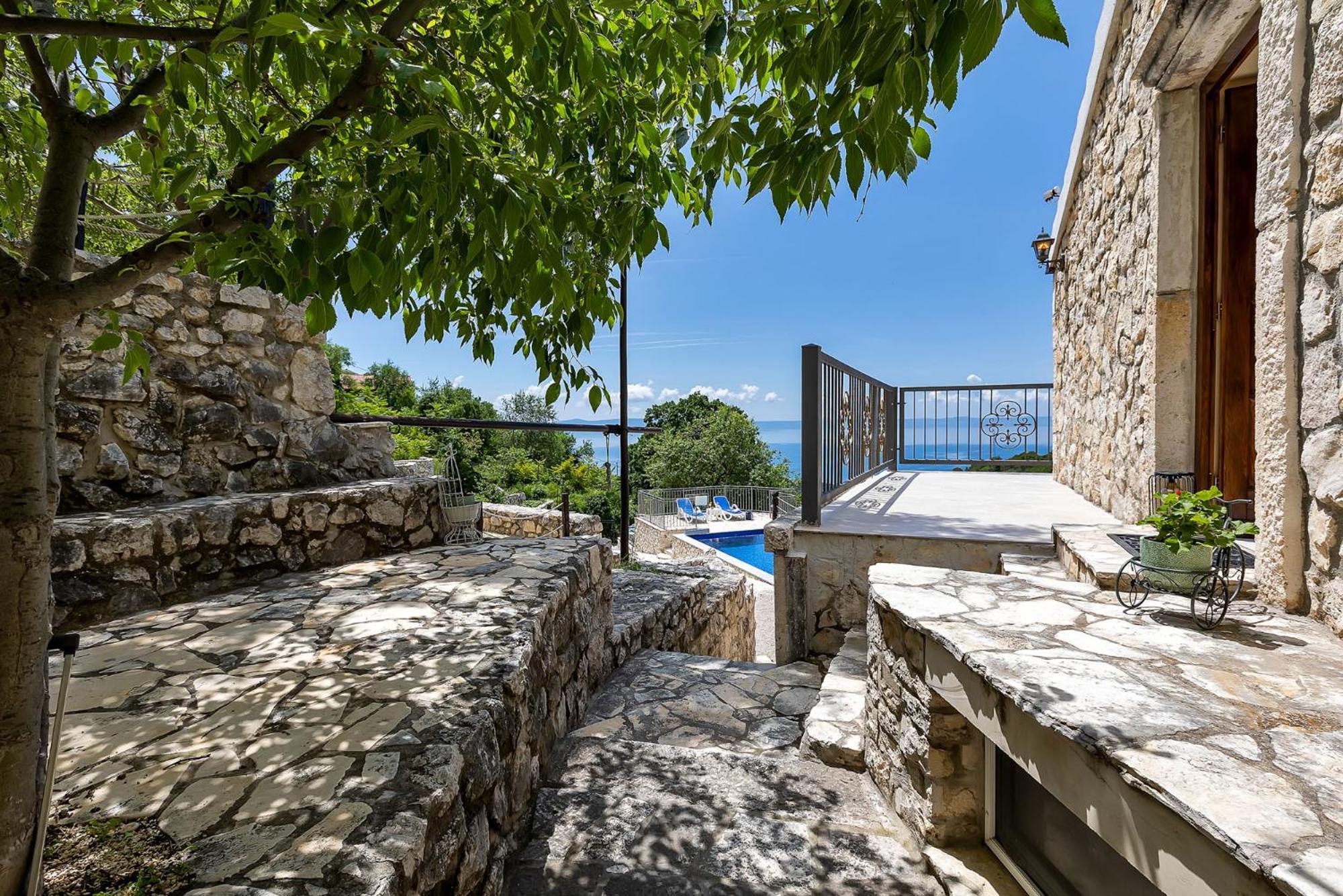 Stonehouse Residence In Makarska With Heated Pool Exterior photo